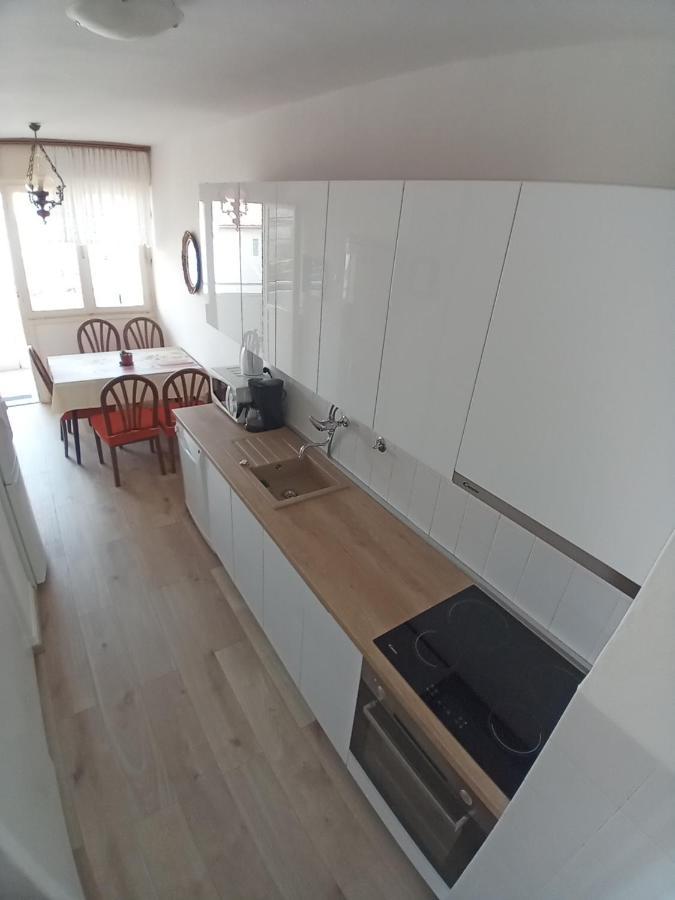 פרימוסטן Apartment Doris מראה חיצוני תמונה
