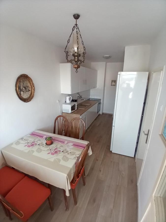 פרימוסטן Apartment Doris מראה חיצוני תמונה